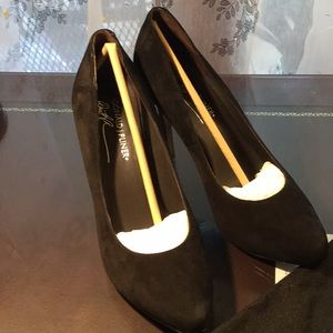 Donald J Pliner Black Leather high heeled shoes